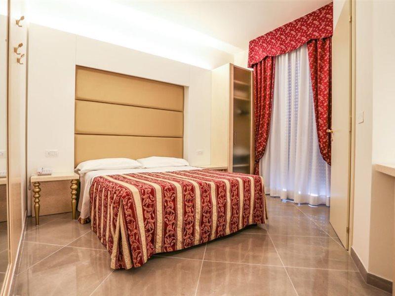 Gallia Palace 4*
