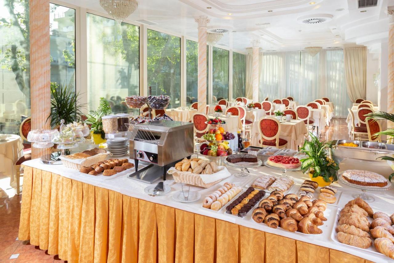 Gallia Palace Hotel 4*